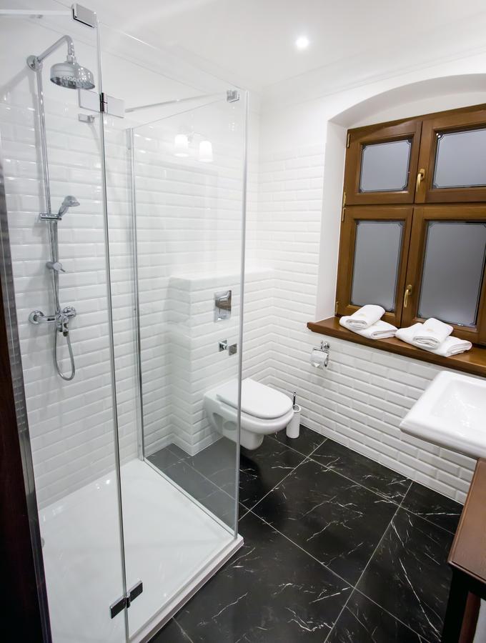 Hg Hotel Toszek Экстерьер фото